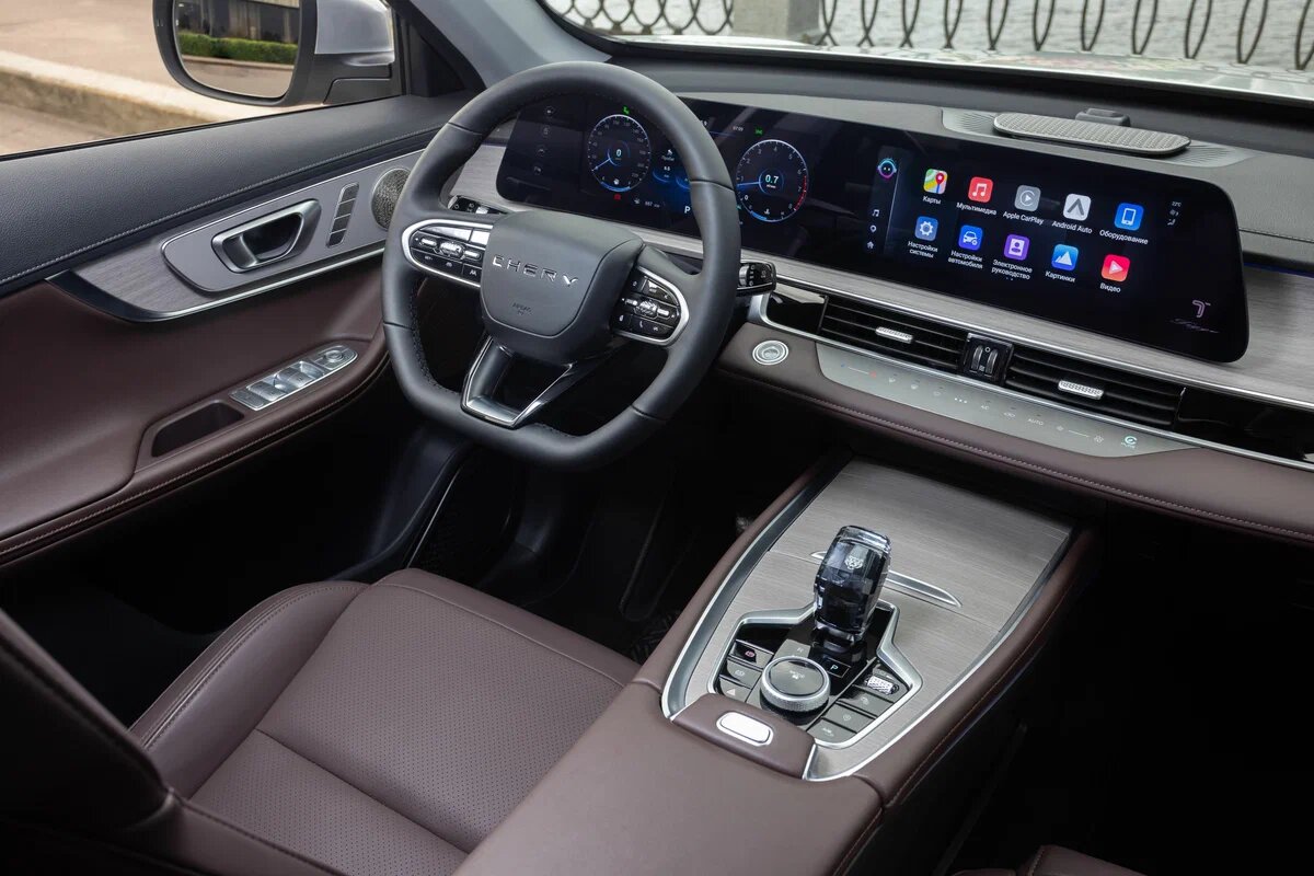 Chery Tiggo 7 Pro - интерьер со светлой отделкой